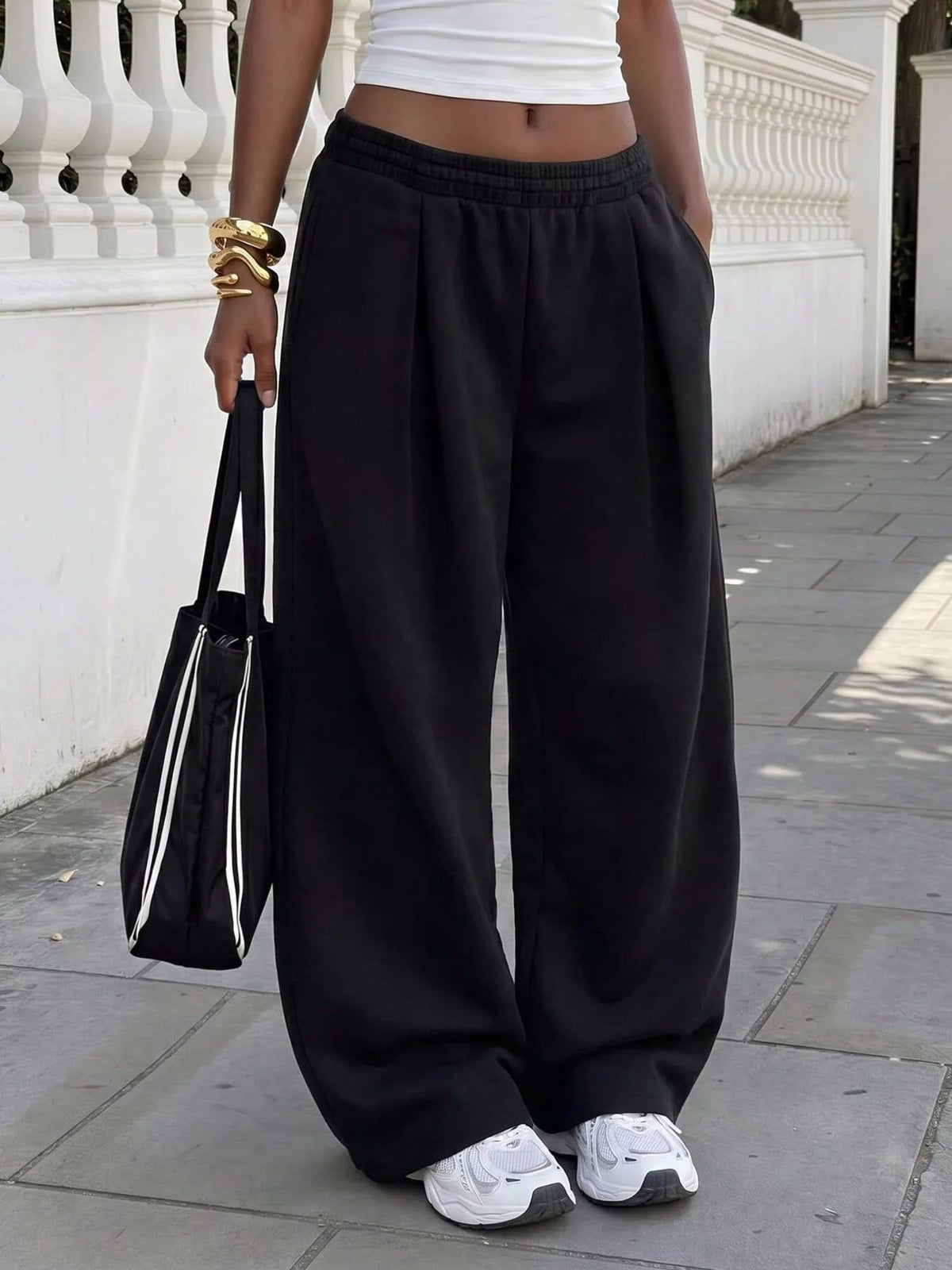 AURBYO women's Pleated Wide-Leg Sweatpants
