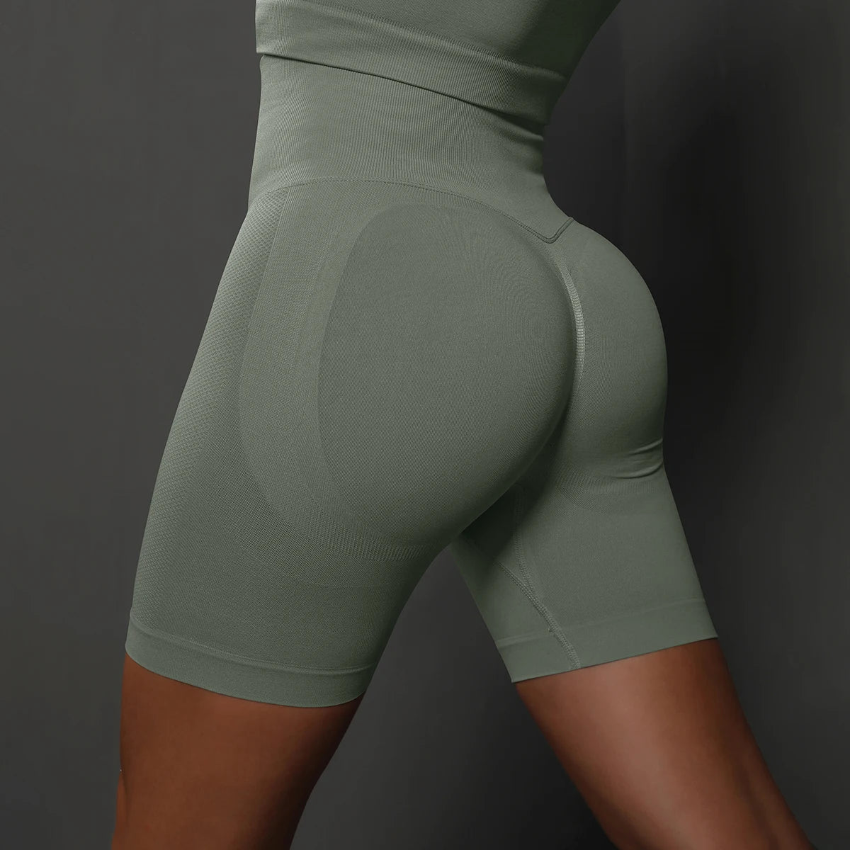 AURBYO women's Seamless Mid-Thigh Shorts