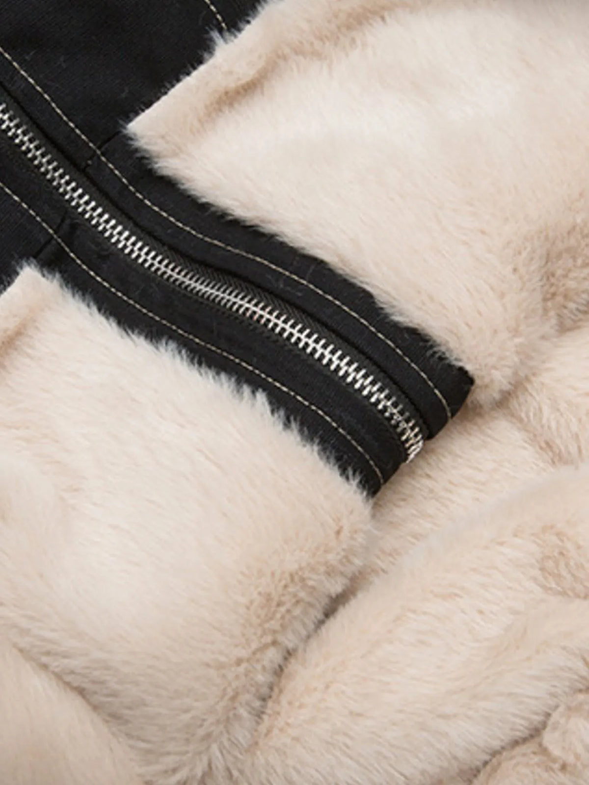 AURBYO men's Faux-Fur Hood Bomber