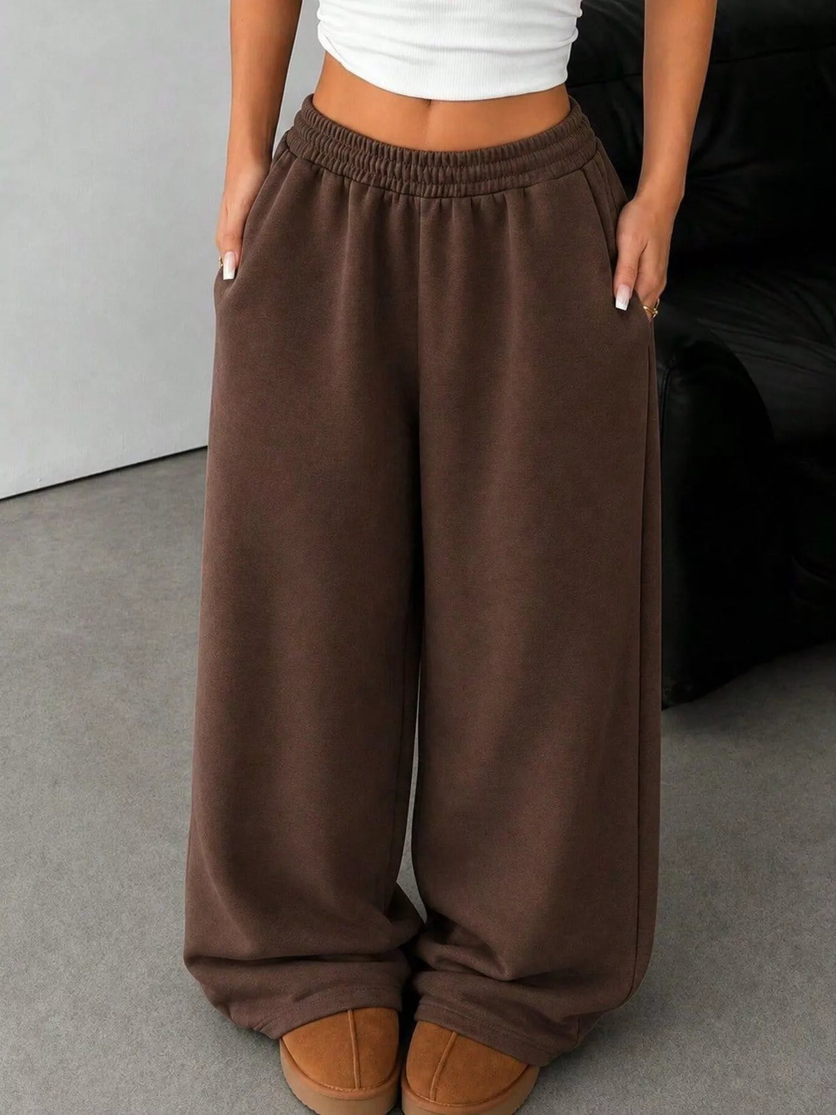 AURBYO women's Everyday Wide-Leg Sweatpants in Brown